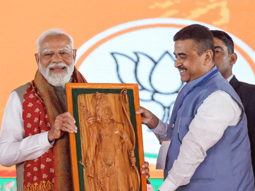 हिंदू वोटर के लिए विकास, मुस्लिम के लिए घुसपैठ-हिंदुत्व:मालदा-सिंगूर में मोदी का 59 सीटों पर निशाना, क्या सिंगूर लौट पाएगी टाटा की फैक्ट्री