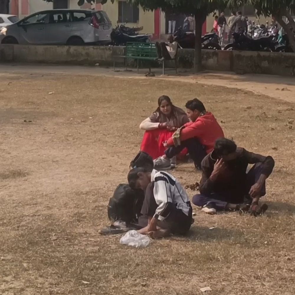 बदायूं में दूसरे दिन खिली धूप:कड़ाके की ठंड से लोगों को मिली बड़ी राहत