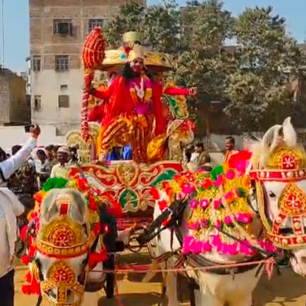 लखीसराय में तीन दिवसीय किऊल महोत्सव शुरू:कोलकाता से लाई गई झांकियां हुईं शामिल, भव्य कलश यात्रा से आगाज