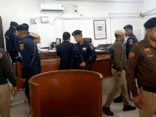 भिवानी कोर्ट को बम से उड़ाने की धमकी:  ई-मेल भेजने वाले की तलाश कर रही पुलिस, डीएसपी बोले- बिना नाम आया था मैसेज – Bhiwani News