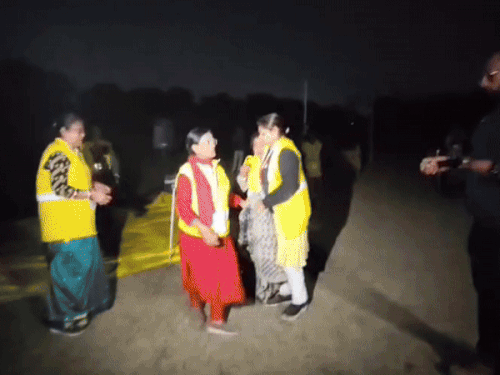 काशी के DLW में 10 मिनट का हुआ ब्लैक आउट:  सायरन की आवाज सुनते ही जमीन पर लेटे लोग,NDRF ने चलाया बचाव अभियान – Varanasi News