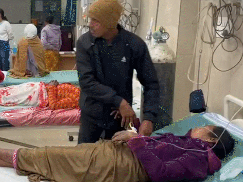 कांकेर NH 30 पर स्कॉर्पियो-बोलेरो भिड़ंत, 2 की मौत:12 घायल, स्कॉर्पियो से 1 लाख का अवैध शराब बरामद