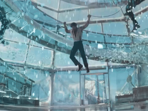 शाहरुख खान की किंग की रिलीज डेट अनाउंस:क्रिसमस के मौके पर थिएटर में आएगी फिल्म, टीजर में एक्टर का दमदार लुक दिखा