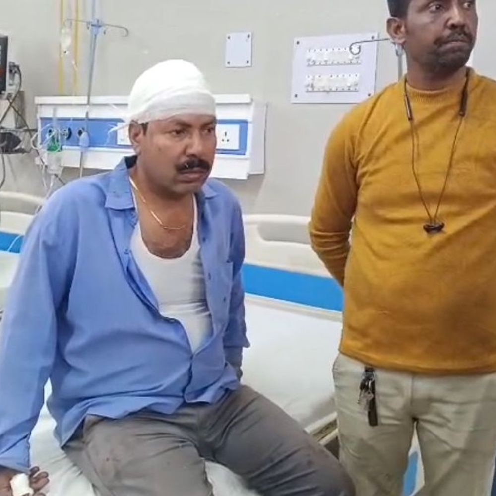 बीसीसीएल कर्मियों पर हमला, दो गंभीर रूप से घायल:  धनसार में 40 हमलावरों ने लाठी-डंडों से पीटा, एक सिर पर लगी गंभीर चोट – Dhanbad News