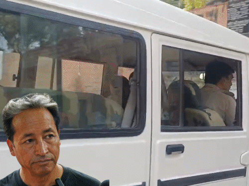 जोधपुर जेल में सोनम वांग्चुक का इनोवेशन:  बैरक को गर्मी में ठंडा और सर्दियों में गर्म बनाने में जुटे – Jodhpur News