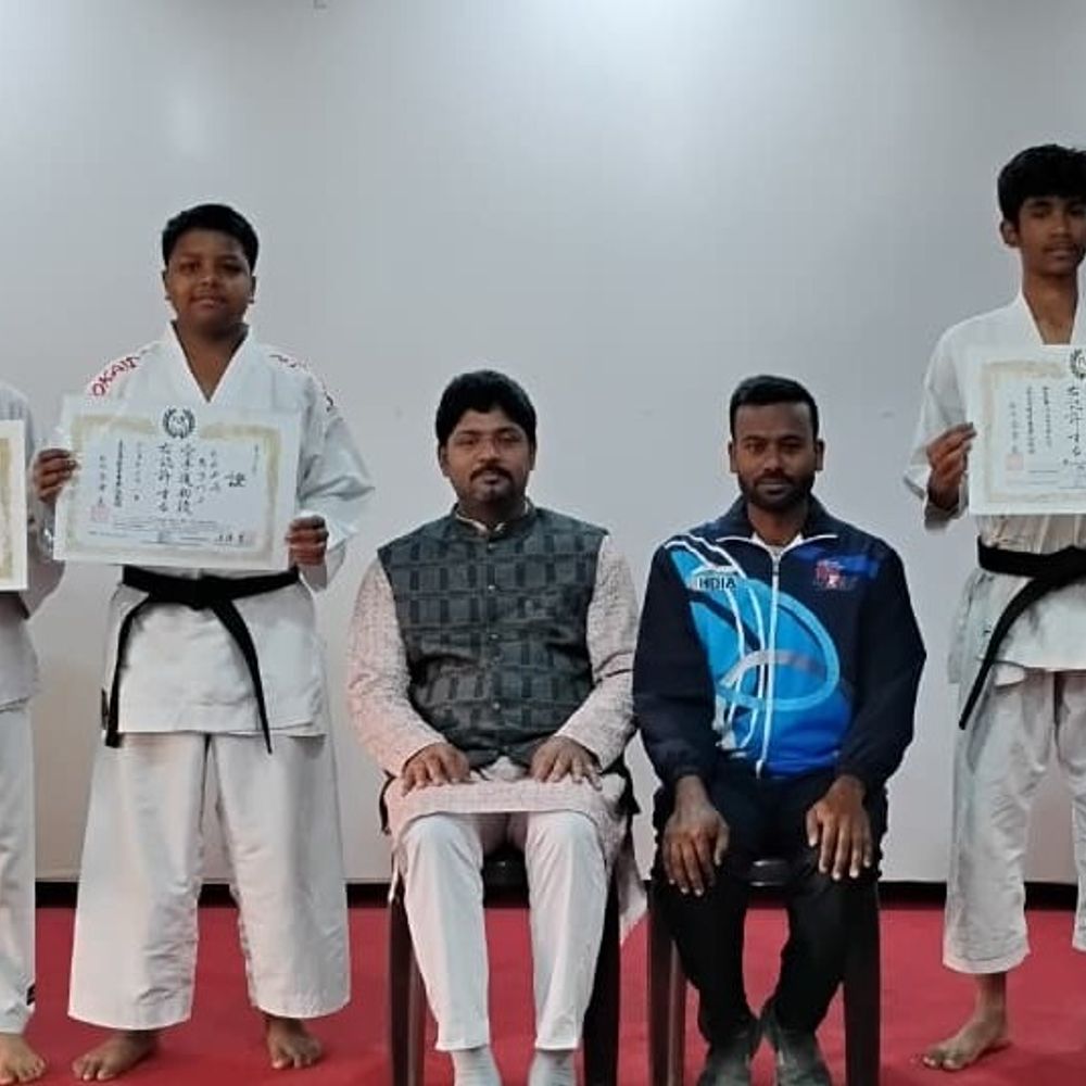 आदर्श और यश बने ब्लैक बेल्ट:राजधानी के 6 खिलााड़ियों ने पास की कराटे बेल्ट परीक्षा, अब इन्हीं ग्रुपों में खेलेंगे