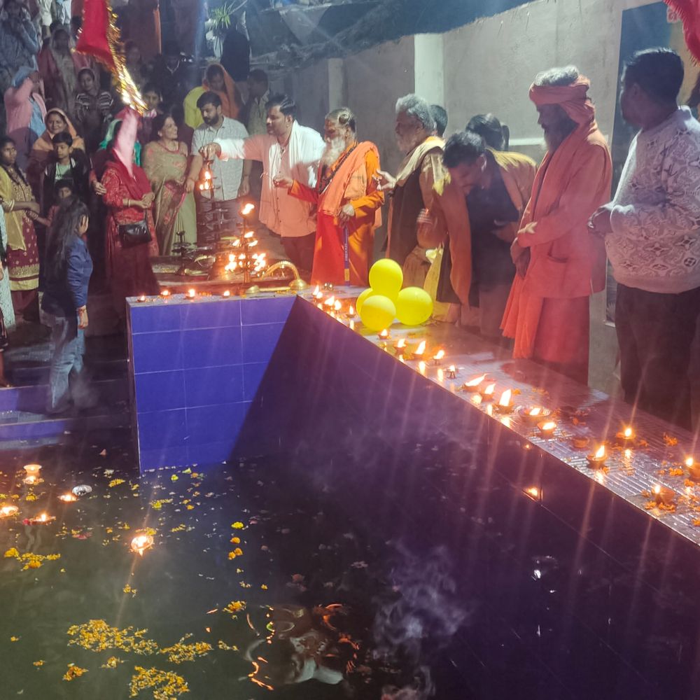 लोरमी शिवघाट में नर्मदा जयंती उत्सव:  मंदिर में हुई महाआरती, बड़ी संख्या में श्रद्धालु शामिल हुए, 115 साल पुराना है टेम्पल – Mungeli News