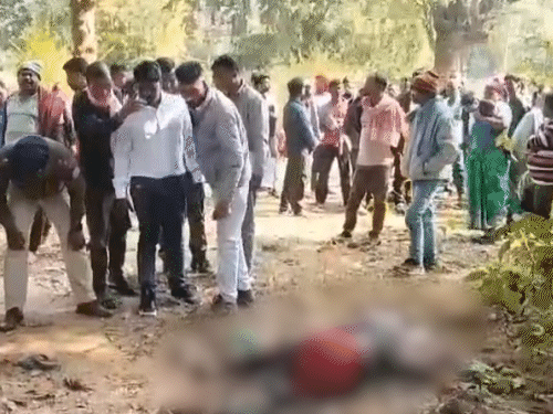 गुमला में वृद्ध महिला की पत्थर से कुचलकर हत्या:  दशकर्म में शामिल होकर लौटी थी घर, तंत्र-मंत्र करने के शक में मर्डर की आशंका – Gumla News