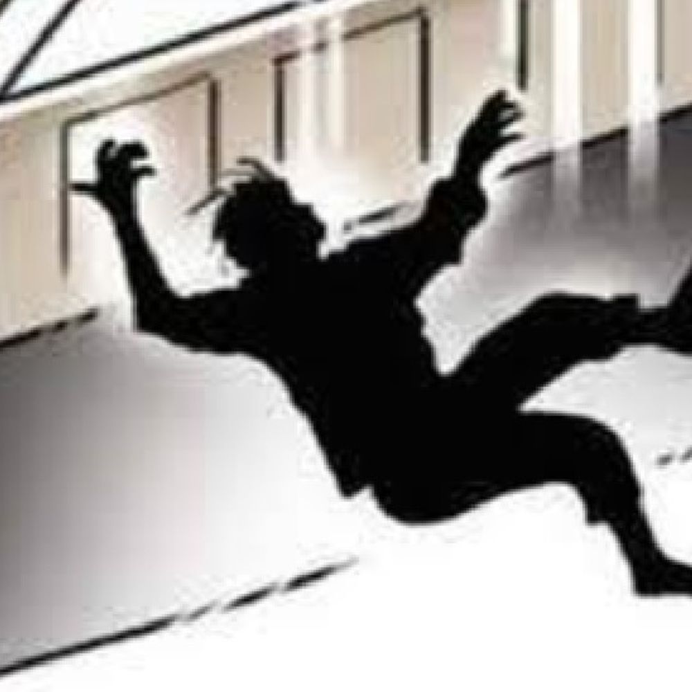 मोहाली में चौथी मंजिल से गिरकर युवक की मौत:  दोस्त से विवाद के दौरान बिगड़ा संतुलन, महिला मित्र से मिलने आया था – Mohali News