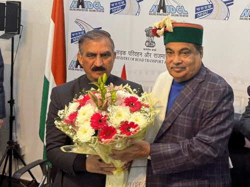 केंद्रीय मंत्री गडकरी-भूपेंद यादव से मिले हिमाचल CM:  मनाली सड़क की बदहाली का मामला उठाया, आपदा प्रभावितों को जमीन देने की मांग – Shimla News