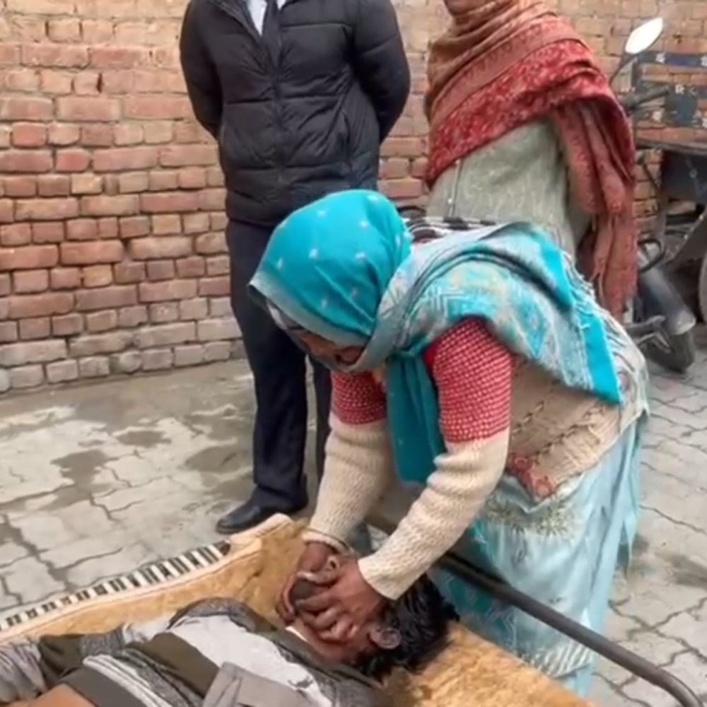 गुरदासपुर में नशे की ओवरडोज से युवक की मौत:  अचानक बिगड़ी तबीयत, पैसा इकट्‌ठा कर अस्पताल में कराया भर्ती, कार्रवाई की मांग – Gurdaspur News
