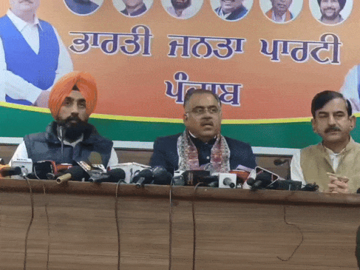 मुख्यमंत्री सेहत बीमा योजना पर भाजपा ने उठाए सवाल:  सेहत क्रांति के दावे को जुमला बताया, 48 महीने बाद भी जमीन पर कुछ नहीं – Chandigarh News