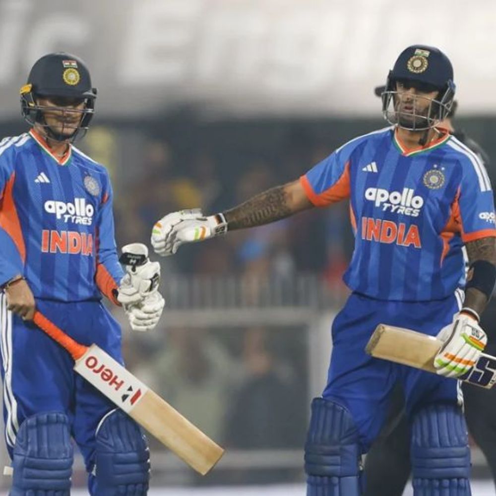 अभिषेक शर्मा लगातार 6 महीने से टी-20 के टॉप बैटर:कप्तान सूर्या की एक महीने बाद टॉप-10 में वापसी, ऑलराउंडर्स में हार्दिक तीसरे नंबर पर