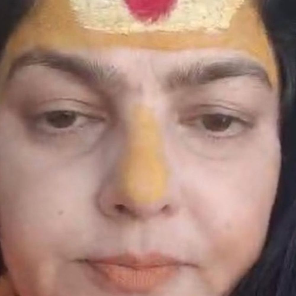 ममता कुलकर्णी ने अजित पवार की मौत पर दुख जताया:  किन्नर अखाड़े से निकाली गईं लेकिन भगवा वेष में अभी भी, बोलीं मां भगवती से प्रार्थना करूंगी – Prayagraj (Allahabad) News