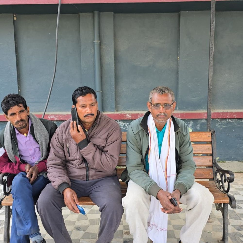 दरभंगा में घर में फंदे से लटकी मिली नवविवाहिता:2 महीने पहले शादी हुई थी, पति बोला- काम पर गया था, घर में कोई नहीं था