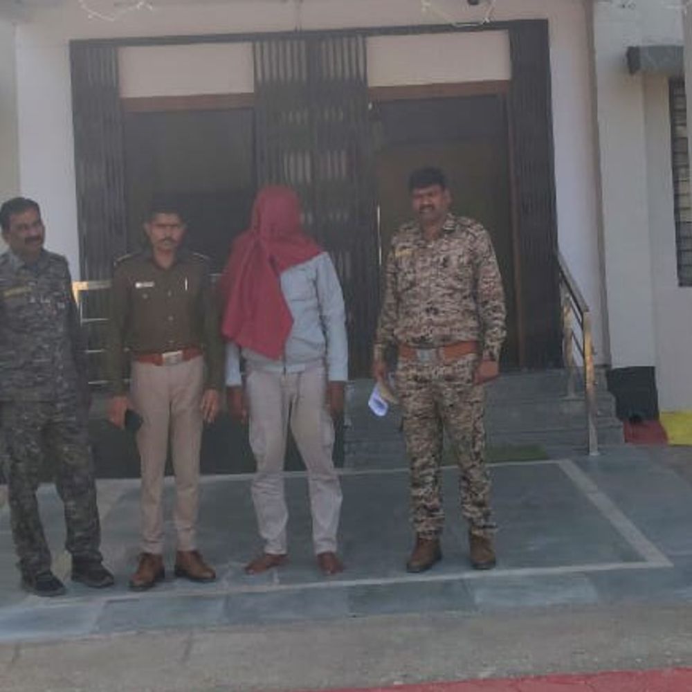 लापरवाही से ट्रैक्टर चलाकर महिला को टक्कर मारी:  बालाघाट में ड्राइवर पर गैर इरादतन हत्या के प्रयास, रेत चोरी का केस दर्ज – Balaghat (Madhya Pradesh) News