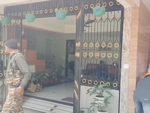 रांची से जमशेदपुर तक आयकर का एक्शन:  बाबा राइस मिल ग्रुप के ठिकानों पर पहुंची टीम, बड़े खुलासे के आसार, चल रही जांच – Jamshedpur (East Singhbhum) News