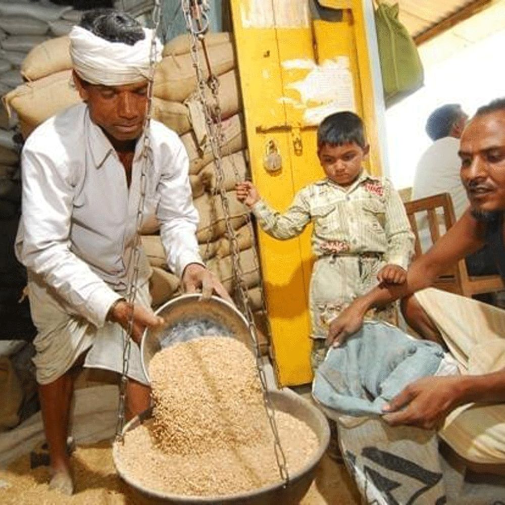 पात्रता पुष्टि न होने पर राशनकार्ड निरस्त होंगे:प्रतापगढ़ में 63 हजार कार्ड धारकों की हो रही जांच