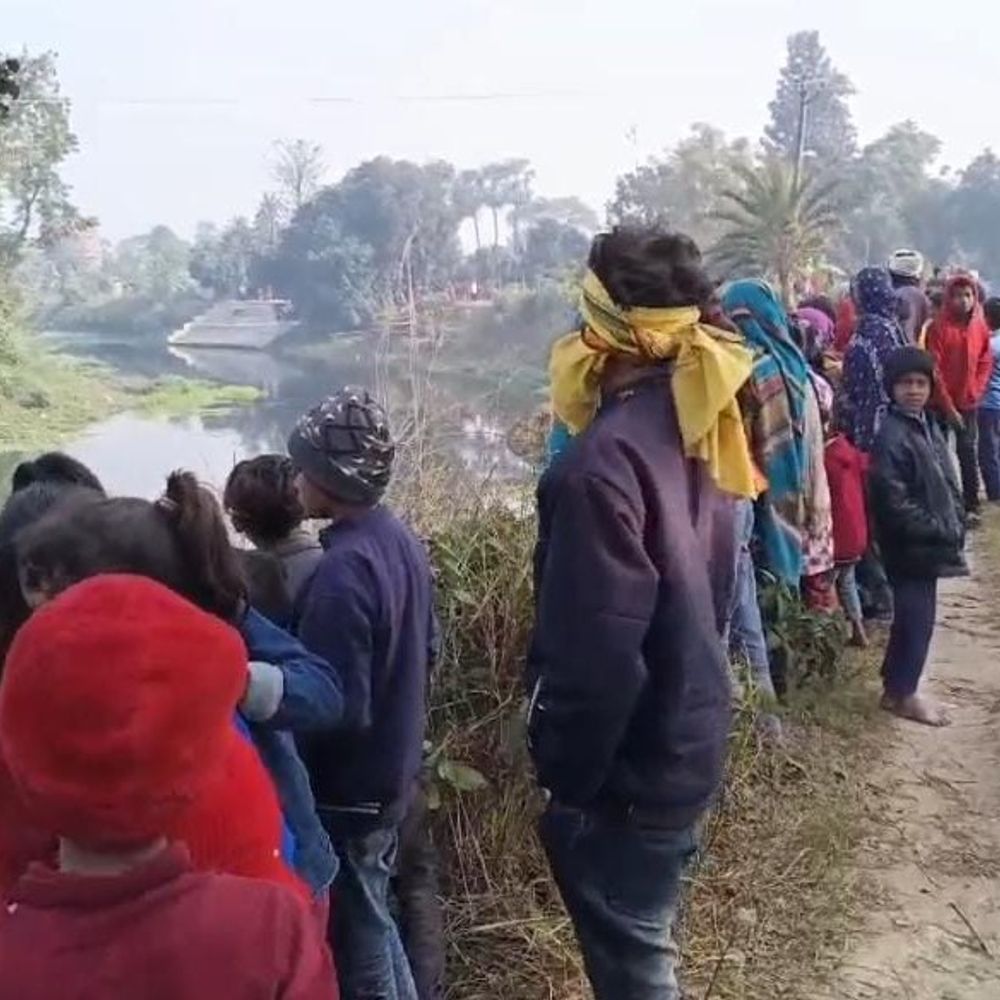 मुजफ्फरपुर के लखनदेई नदी में बुजुर्ग महिला डूबी; मौत:टॉयलेट के लिए गई थी, पैर फिसलने से हादसा