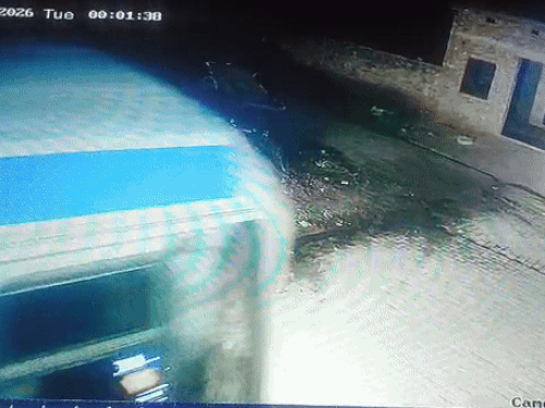 हरियाणा रोडवेज की बस राजस्थान से चोरी, VIDEO:  तंग गलियों में 40 KM तक फुल स्पीड में दौड़ाई; बिजली पोल तोड़ा, गाड़ी को टक्कर मारी – Hisar News
