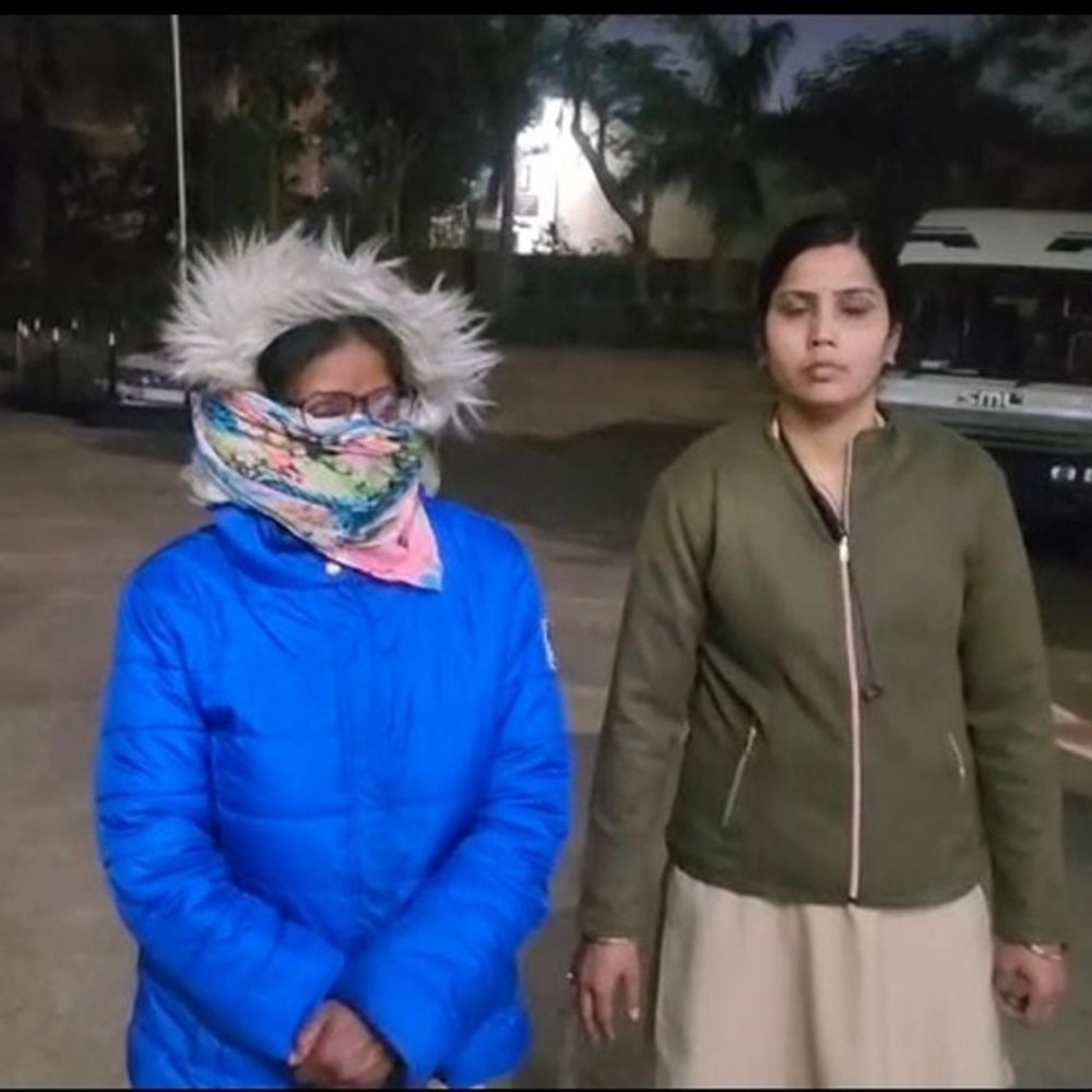 धर्मांतरण कराने का आरोप,सरगुजा में रिटायर्ड डिप्टी कलेक्टर गिरफ्तार:  एक वर्ष से आयोजित करा रही थी चंगाई सभा, हिंदुवादी संगठनों की शिकायत पर कार्रवाई – Ambikapur (Surguja) News