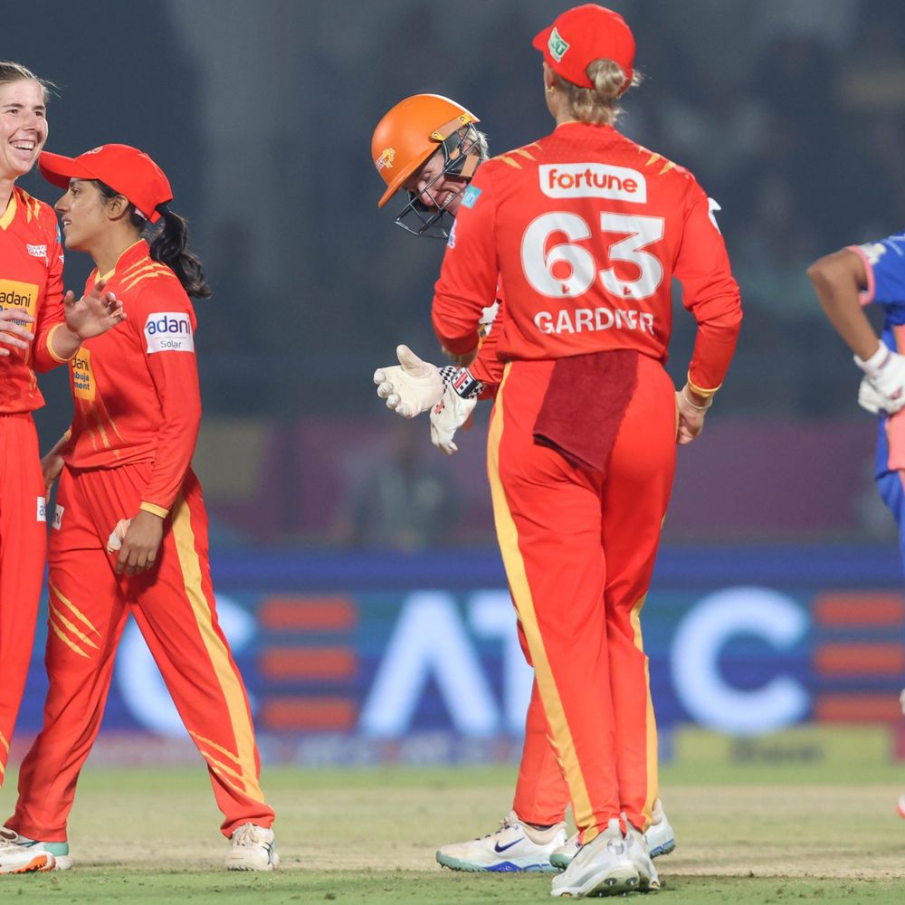 WPL के एलिमिनेटर में पहुंची गुजरात जायंट्स:मुंबई को इतिहास में पहली बार हराया; ऑस्ट्रेलिया की जॉर्जिया वेयरहम ने ऑलराउंड प्रदर्शन किया