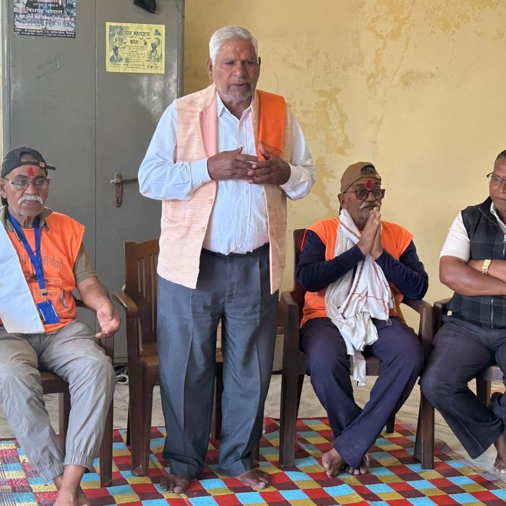 100 वर्षों का संदेश लेकर 1950 किमी का सफर:साइकिल से कश्मीर से कन्याकुमारी तक यात्रा, छिंदवाड़ा में राष्ट्रभक्ति के रंग में रंगा भव्य स्वागत