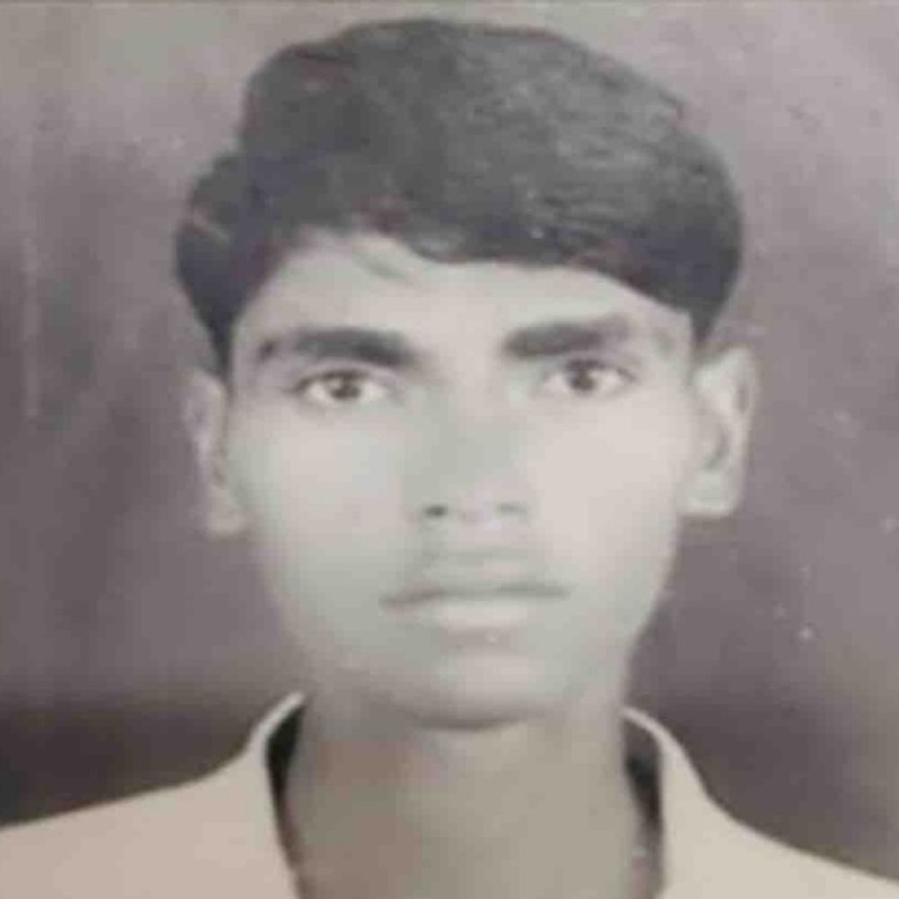 रींगस में रोडवेज बस ने बाइक को मारी टक्कर:  घर लौट रहे एक युवक की मौत, गांव के लिए जाते समय हादसा – reengus News