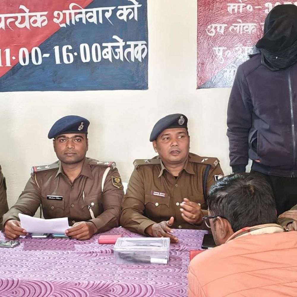 घोघरडीहा पुलिस ने अवैध कट्टा-कारतूस के साथ किया अरेस्ट:छापेमारी के दौरान दौड़ाकर पकड़ा, आर्म्स एक्ट मामला दर्ज