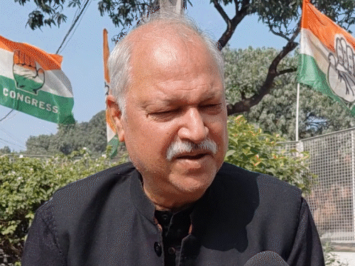 जन सुराज के साथ कांग्रेस करेगी गठबंधन!:शकील अहमद खान बोले-पीके से विचार मिले तो गठबंधन संभव, सदन में राजद के साथ; बाहर एकला चलो