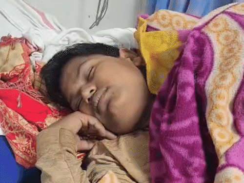 सीवान में 14 वर्षीय किशोर ने की आत्महत्या की कोशिश:पिता के पासपोर्ट वेरिफिकेशन में देरी से था परेशान, ओमान में हैं कार्यरत