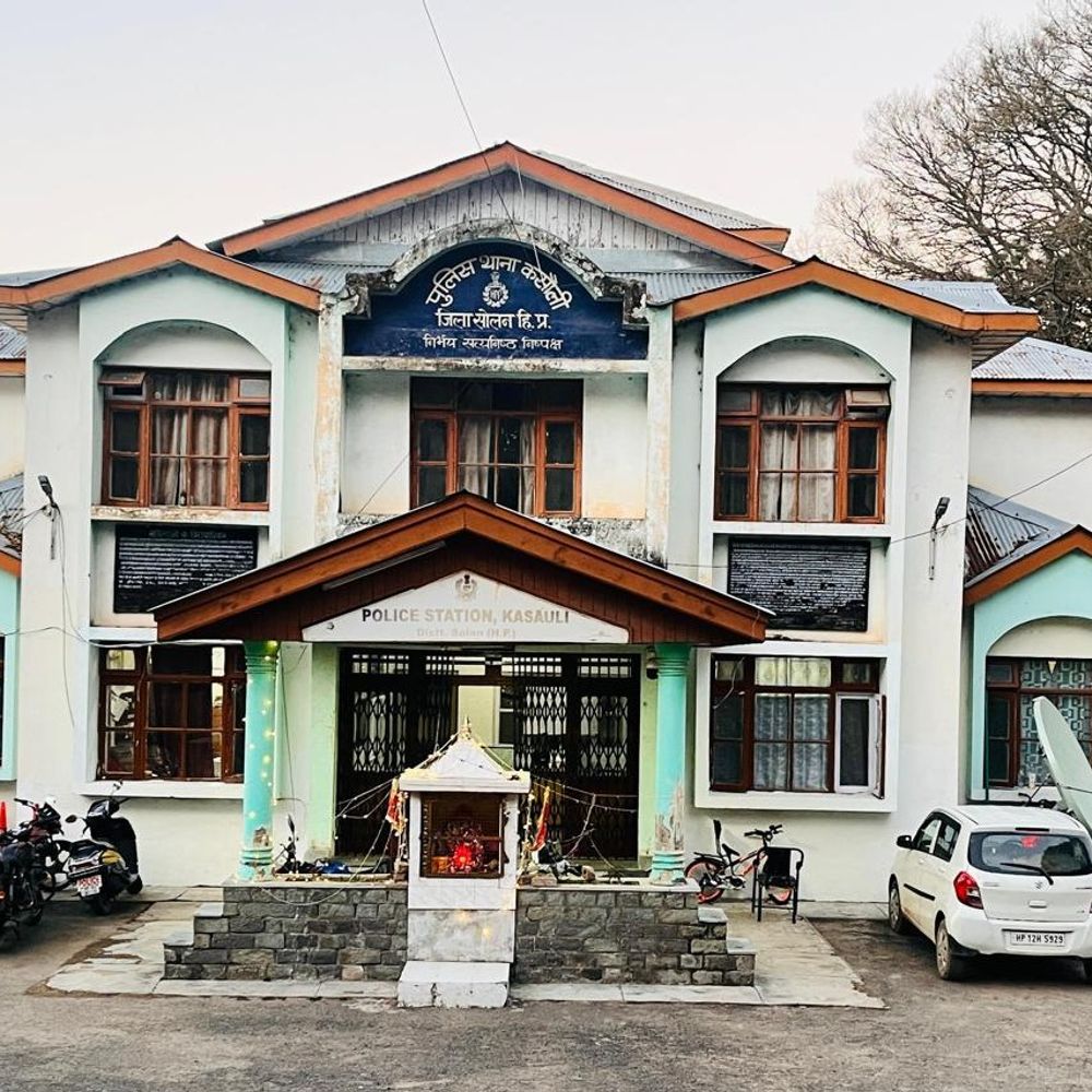 हिमाचल में तेजधार हथियार से पत्नी की हत्या:  आरोपी पति गिरफ्तार, महिला के गले पर गहरे घाव, 3 महीने पहले हुई थी शादी – Solan News