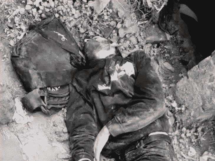 जहर खाते हुए युवक ने बनाया VIDEO- तड़पकर मौत:गोरखपुर की छात्रा से एक तरफा प्यार करता था, बोला- तुम्हारे शहर में जान दे रहा हूं