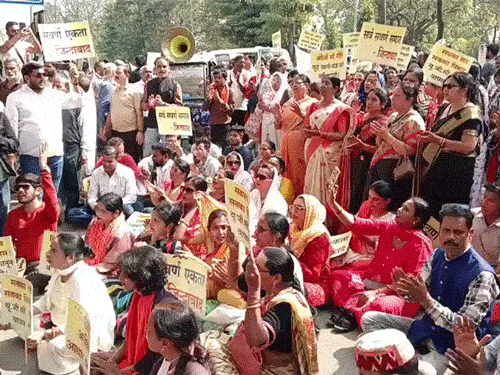 बिलासपुर में UGC के नए नियमों के खिलाफ भड़का आक्रोश:  सवर्ण समाज ने रैली निकालकर जताया विरोध, कलेक्ट्रेट का घेराव कर जमकर की नारेबाजी – Bilaspur (Chhattisgarh) News