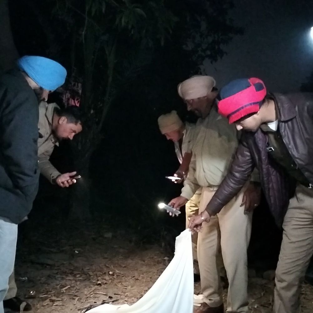 बठिंडा में खाली सरकारी कोठी में मिला व्यक्ति का शव:  मुंह में से खून निकल रहा था, DIG बंगले के पास है घटनास्थल – Bathinda News