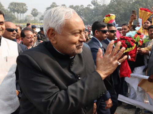 PM मोदी जैसी कार में सवार होंगे नीतीश कुमार:AK-47 की गोलियां चले या दागे जाएं रॉकेट, सेफ रहेंगे CM; जानें क्यों खास है नई गाड़ी