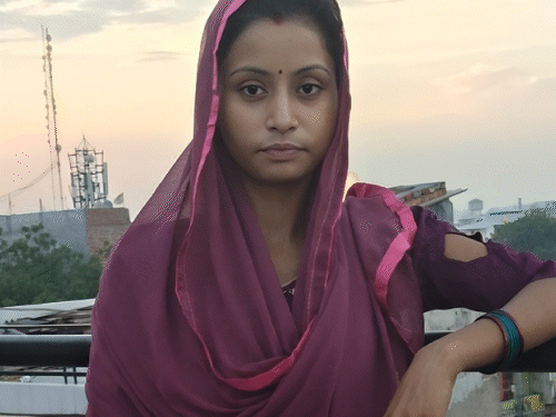 गुरुग्राम में अफेयर के शक में पत्नी का मर्डर:  लाश के पास 2 घंटे बैठा, इंस्टाग्राम से हटाई फोटो; साले को कॉल कर बोला- गलती से मरी – gurugram News