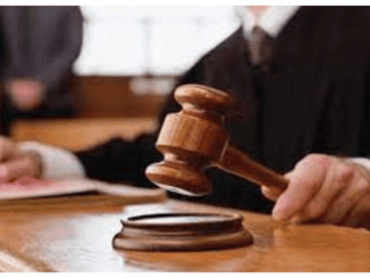 चंडीगढ़ में आंख मारना और फ्लाइंग किस पड़ा महंगा:  कोर्ट ने छेड़छाड़ का दोषी माना, लगाया 10 हजार हर्जाना, 6 महीने व्यवहार सुधारने के आदेश – Chandigarh News