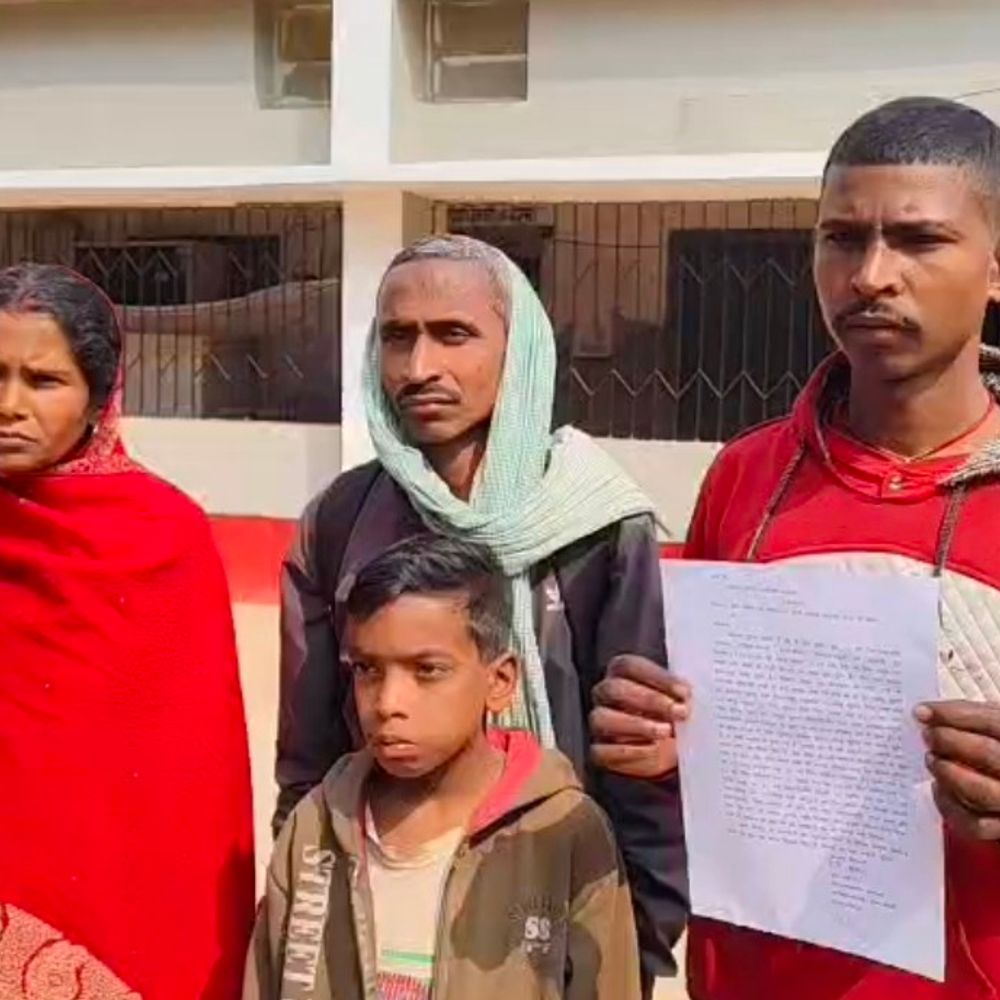 शेखपुरा में नाबालिगों ने 50 हजार रुपए चुराए:  परिवार को धमकी दी, 3,700 रुपये लौटाए, पुलिस से कार्रवाई की मांग – Sheikhpura News