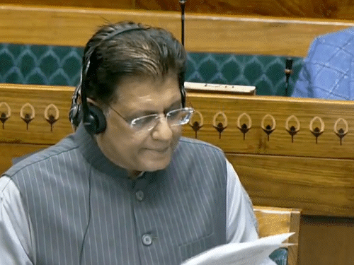 गोयल बोले- अमेरिका से डील ऐतिहासिक:भारत के कृषि और खाद्य क्षेत्र का पूरा ध्यान रखा; विपक्ष का हंगामा, बोले- राहुल को बोलने दें