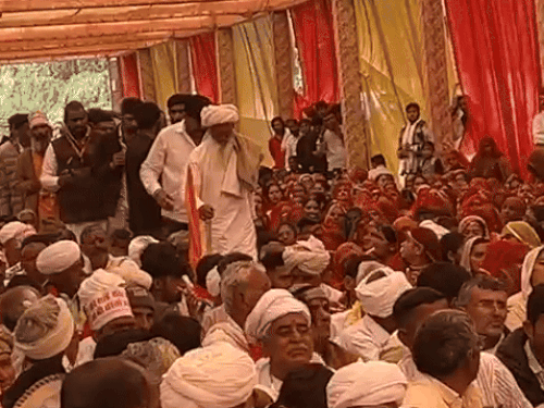 बीकानेर में तीसरे दिन भी महापड़ाव शुरू:  सर्द रात में भी पंडाल में डटे अनशनकारी, 450 से ज्यादा पर्यावरण प्रेमी और संत शामिल – Bikaner News