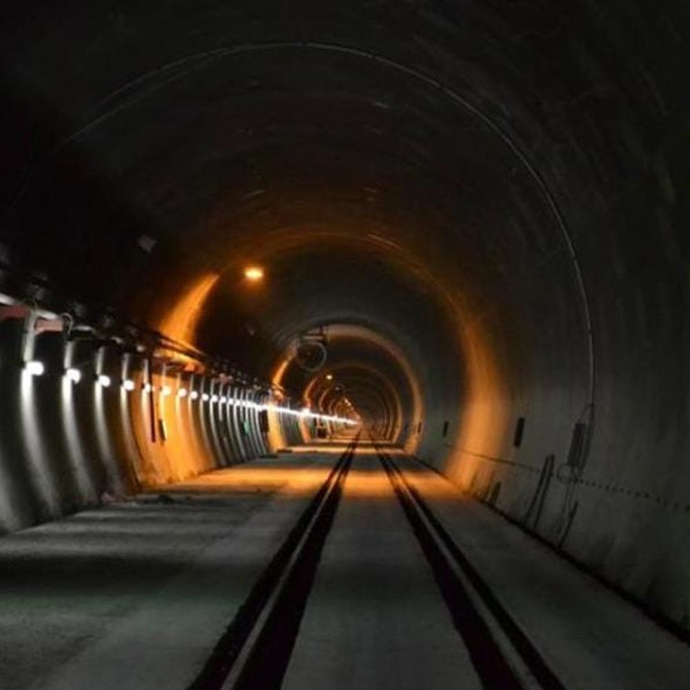 चिकन नेक कॉरिडोर में 40 किमी अंडरग्राउंड रेल ट्रैक बनेगा:किशनगंज में 6 किमी टनल, 4 नई लाइन बिछेंगी, पूर्वोत्तर कनेक्टिविटी होगी मजबूत