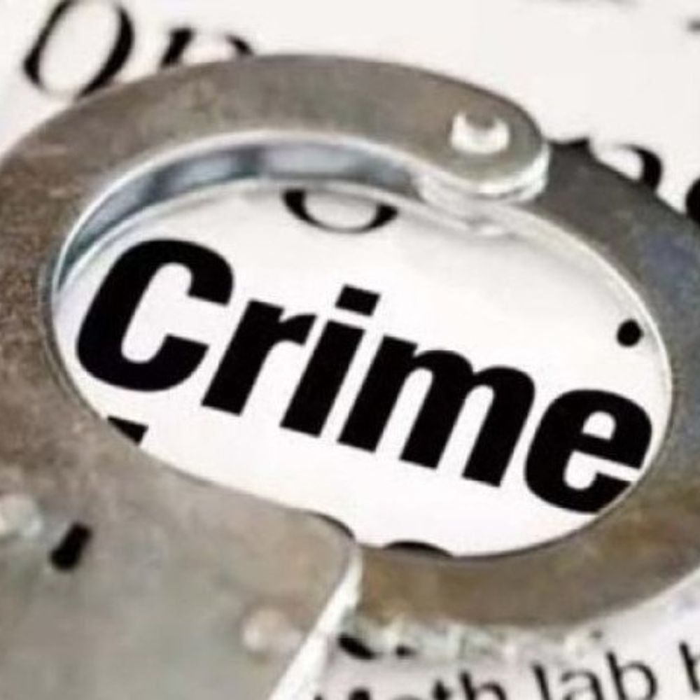 महिला क्लर्क के सरकारी मकान में चोरी:बाथरुम की जाली तोड़ घुसे चोर, ज्वेलरी और कैश चुराया; मुहं पर कपड़ा बांधे दिखे तीन लोग