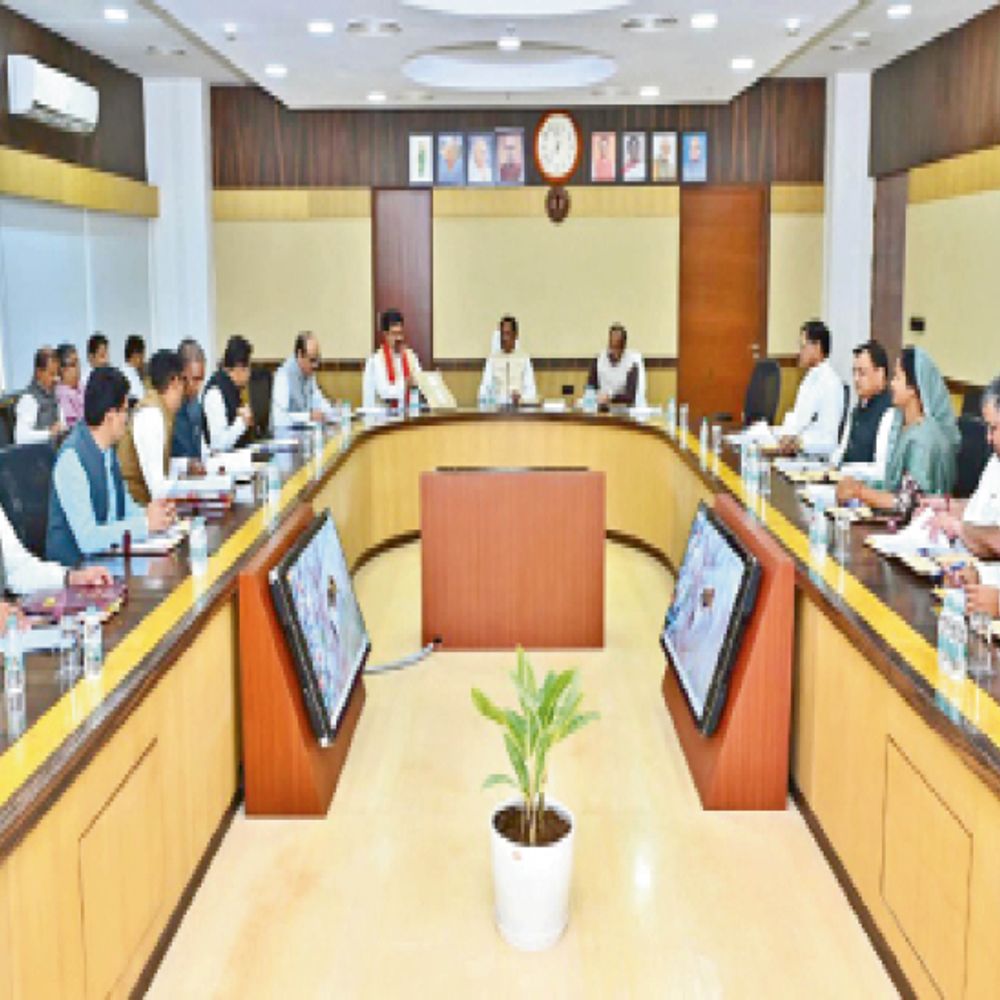 साय कैबिनेट:35 हाउसिंग कॉलोनियां निगम-पालिका को सौंपेंगे, प्रदेश में तैयार होंगे पायलट