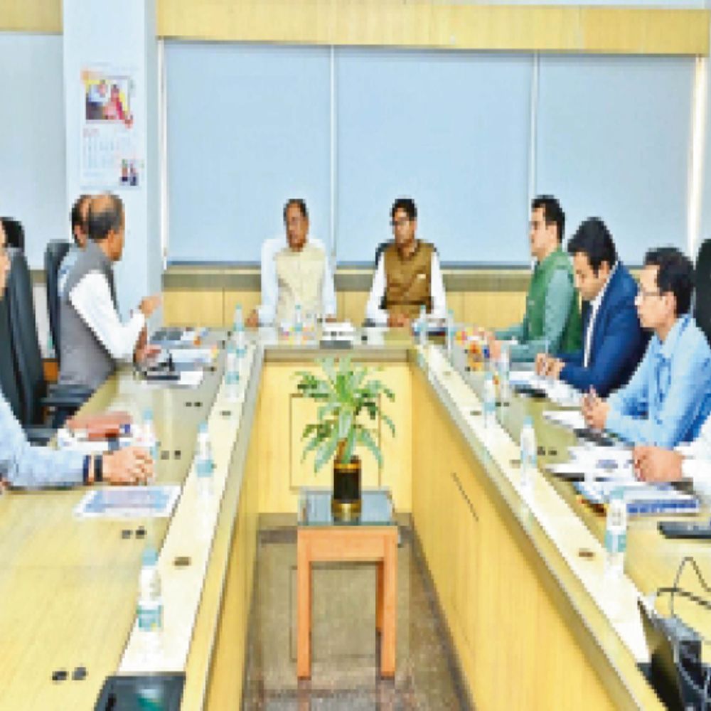 सीएम ने ली खनिज विकास निधि सलाहकार की बैठक:खनिजों की अवैध ढुलाई और खनन पर ड्रोन से होगी निगरानी
