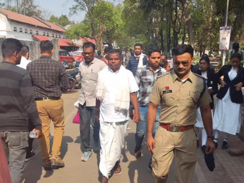 शराब घोटाला…लखमा आज पेश होंगे कोर्ट में:  ED कोर्ट में होगी सुनवाई, दो दिन पहले जमानत पर छूटे पूर्व मंत्री कवासी – Raipur News