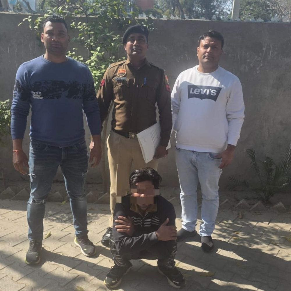 करनाल में अवैध हथियार के साथ दो युवक गिरफ्तार:  पुलिस ने 3 देशी पिस्तौल, 4 जिंदा कारतूस और चाकू बरामद किया – Gharaunda News