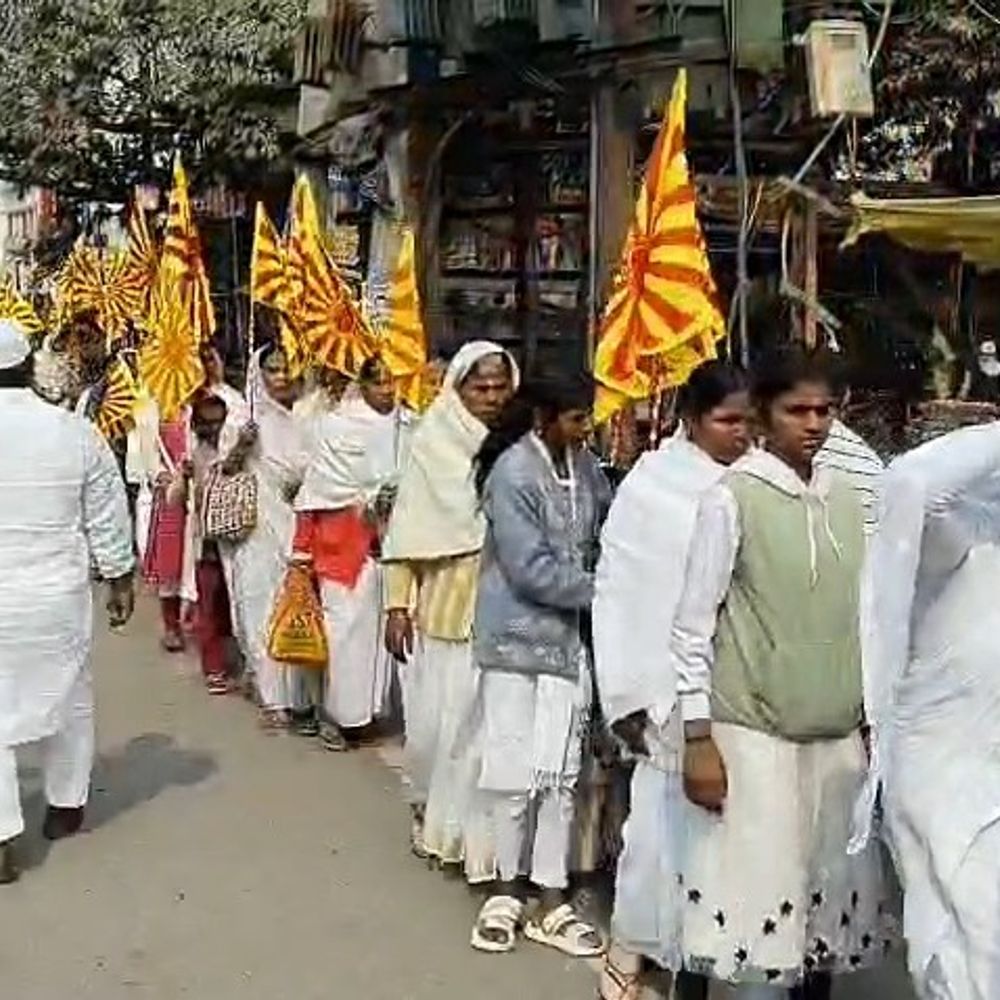 गोपालगंज में निकली भगवान शंकर की झांकियां:शिव जयंती पर ब्रह्माकुमारी ने किया ध्वजारोहण