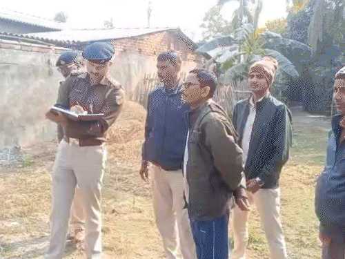 साहिबगंज में सेवानिवृत्त शिक्षक की निर्मम हत्या:  शनिवार को धारदार हथियार से की गई थी हत्या, खोजी कुत्ता भी नहीं सुलझा सका रहस्य – Sahibganj News