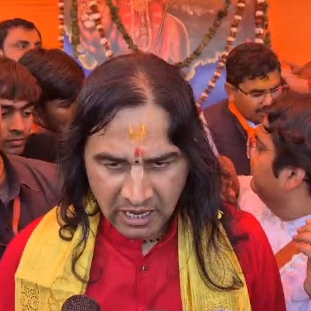 कथावाचक देवकीनंदन बोले- तिलक-कलावा पर रोक वाला देश अस्वीकार्य:  घूसखोर पंडत वेब सीरीज पर बोले- केवल ब्राह्मण नहीं पूरी सनातन परंपरा का अपमान – Firozabad News